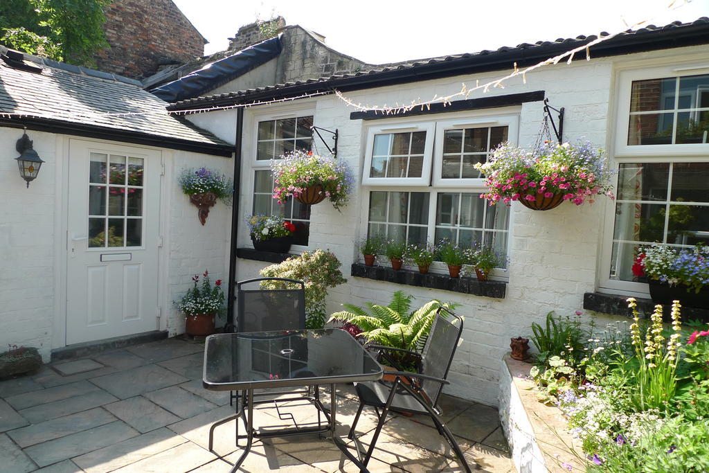 Courtyard Cottage Knaresborough Extérieur photo